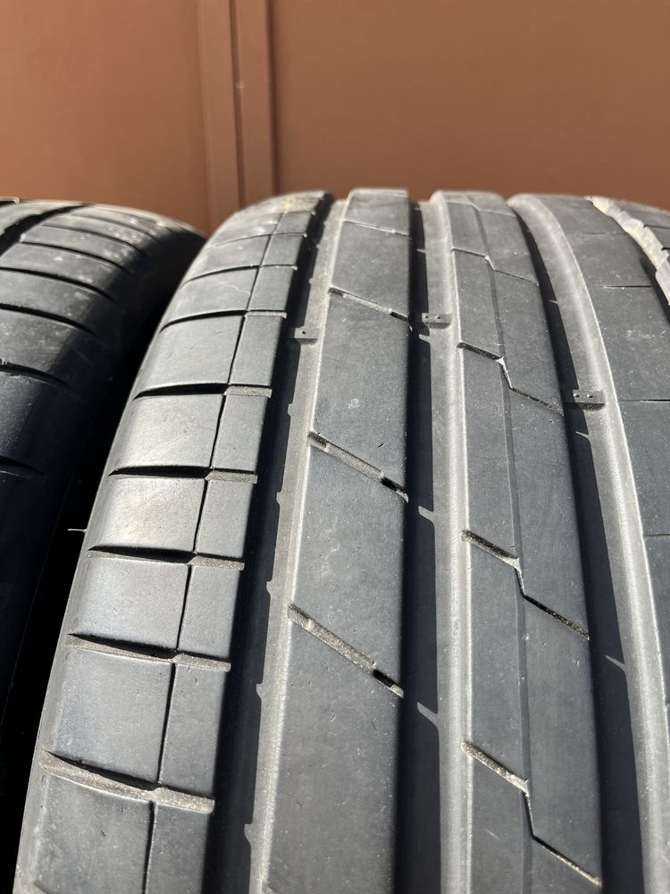 2 бр. летни гуми 255/45/19 Hankook MOE RSC DOT 0522 5,5 mm