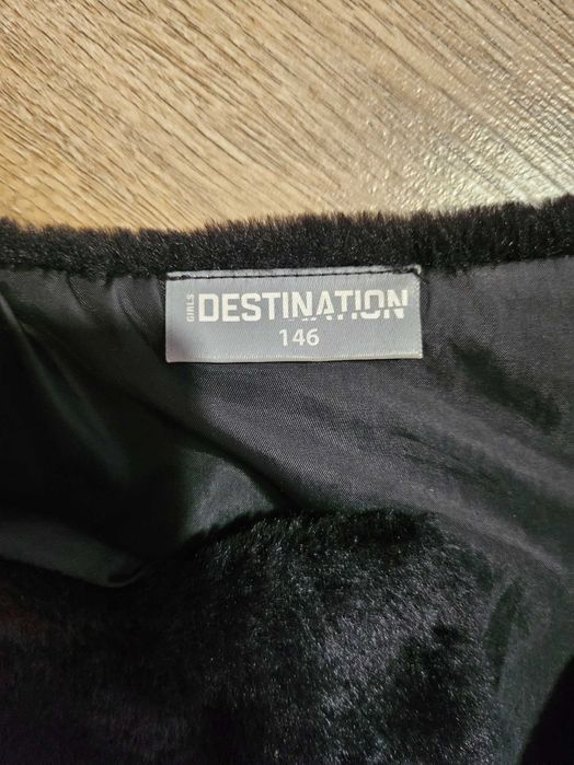 Няколко вида елеци