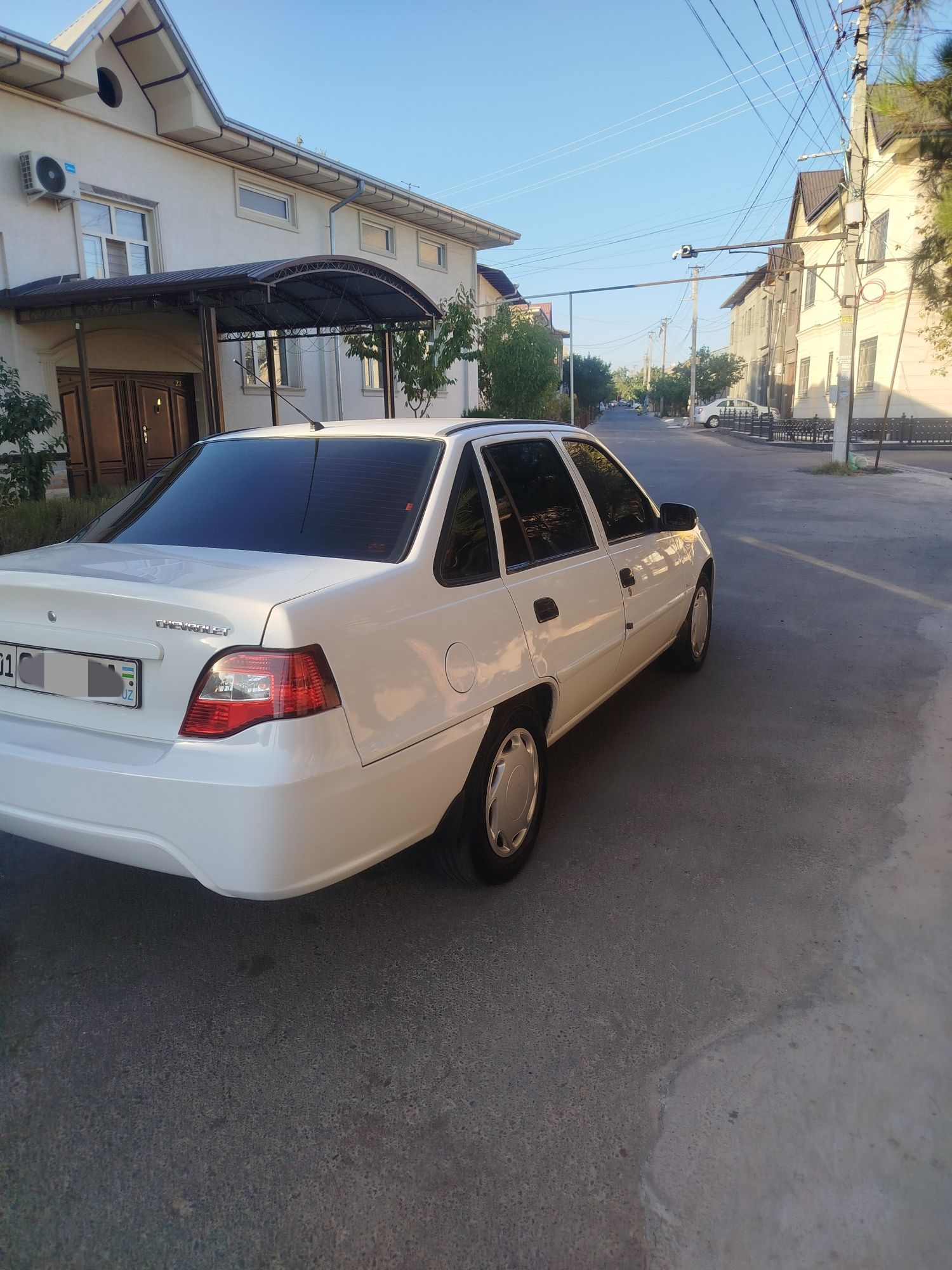 NEXIA sonis gibrit 2013 yil