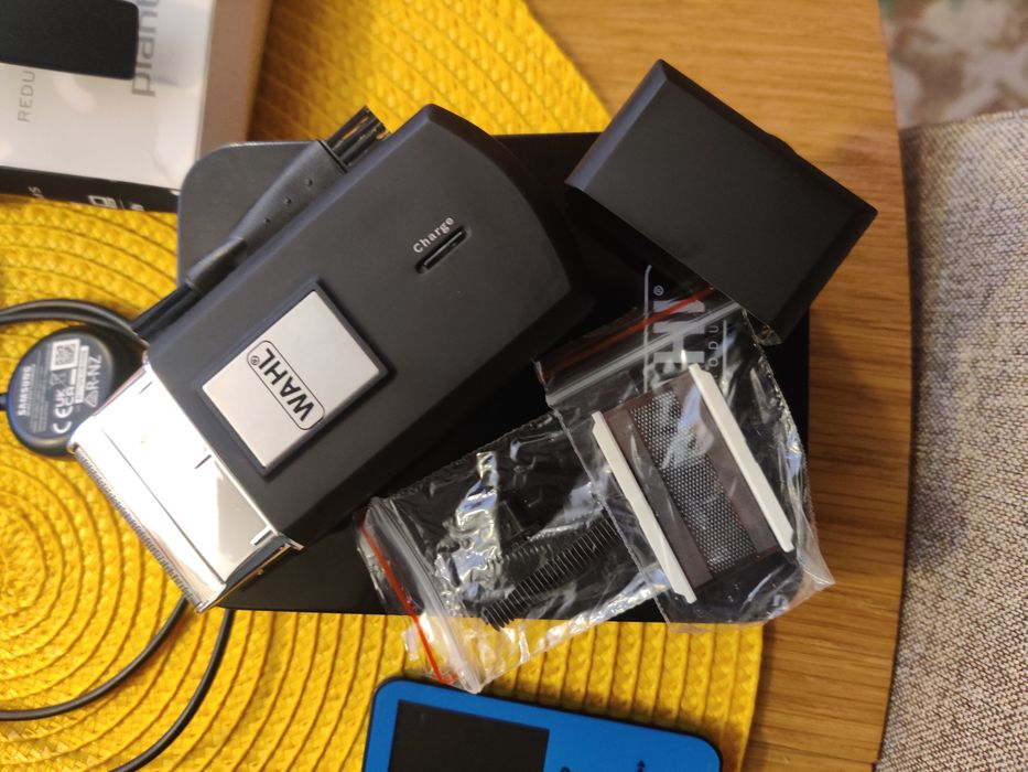 Marshall, Wahl, Jbl, Blackberry