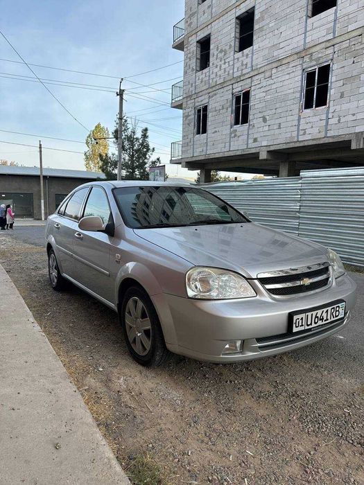 Lacetti 2pazitsa 2013