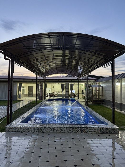 Продаётся дом на участке 8 соток Янги Узбекистан