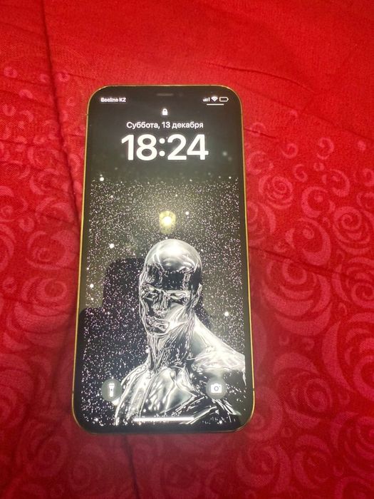 Iphone 12 pro смотрите описание