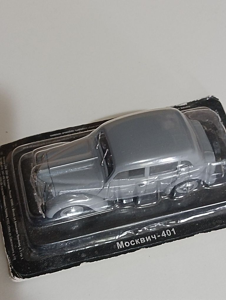 Машинка для коллекции 1/43