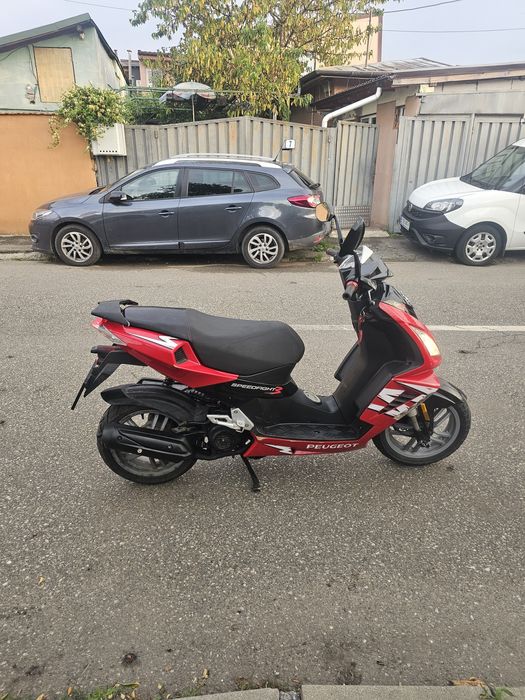 Vand peugeot speedfight 3 2011 50cc
