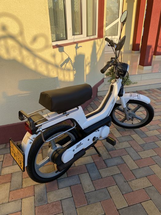 Vând Piaggio Si