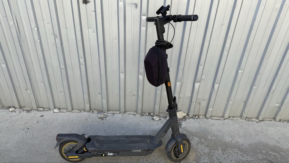 Електрически скутер-тротинетка SEGWAY KICKSCOOTER MAX G2