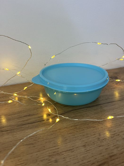 Чаши от Tupperware