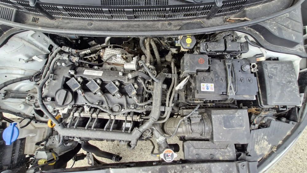 Dezmembram Kia Stonic an 2024 motor 1.2 benzina