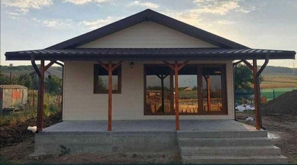 Case modulare pe structura metalica, cabane tip A pret de producator