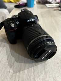 много запазен фотоапарат Nikon D5300