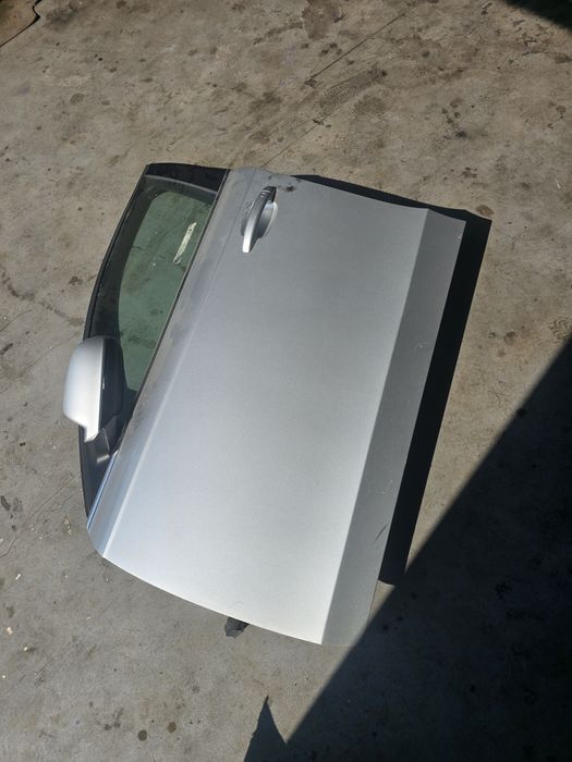 Usi audi a4 b8  b8.5 break LX7W gri