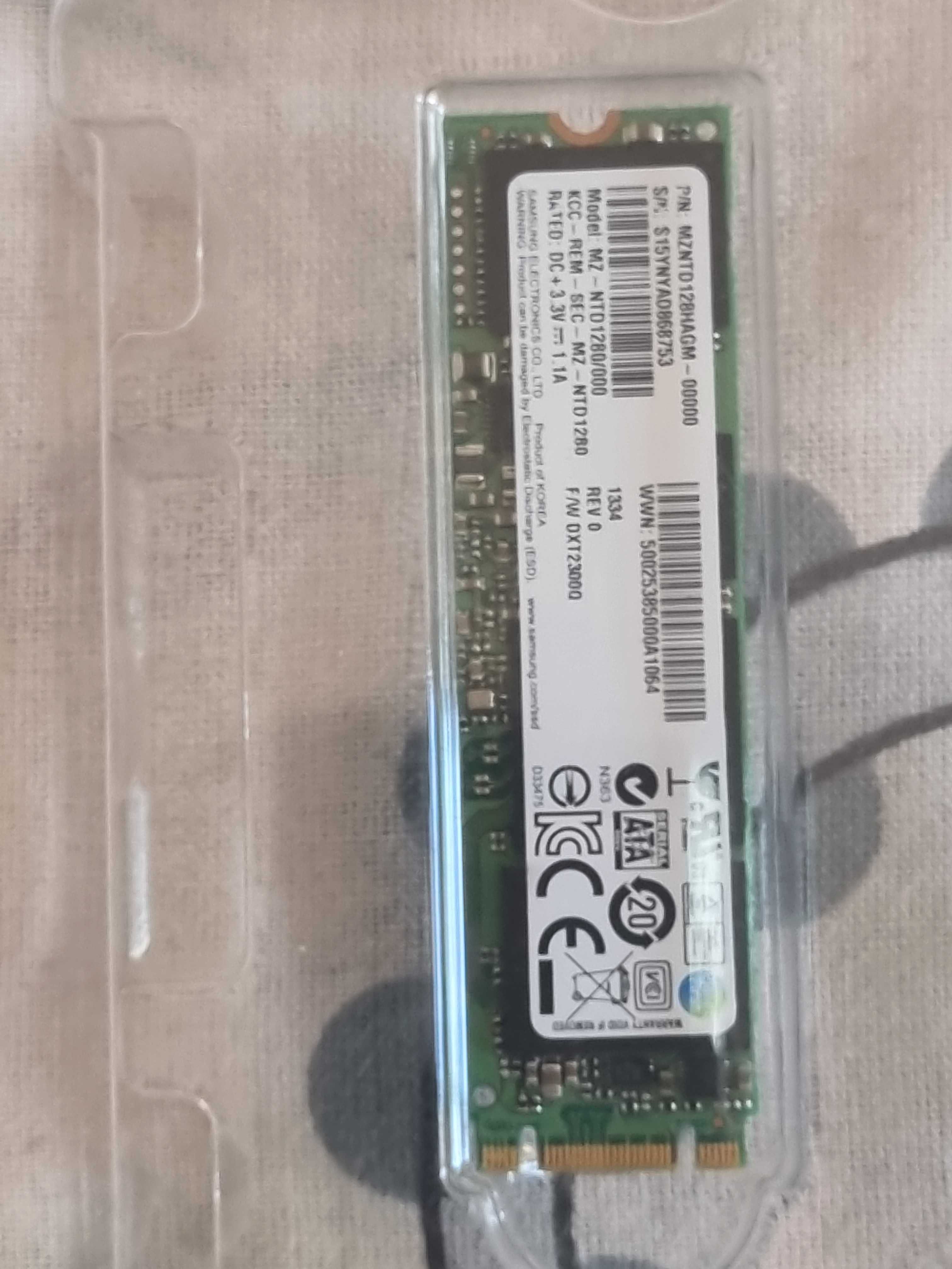 SSD M2 2280 de 128 gb Samsung