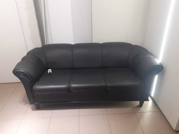 Продается удобный диван, отличное состояние