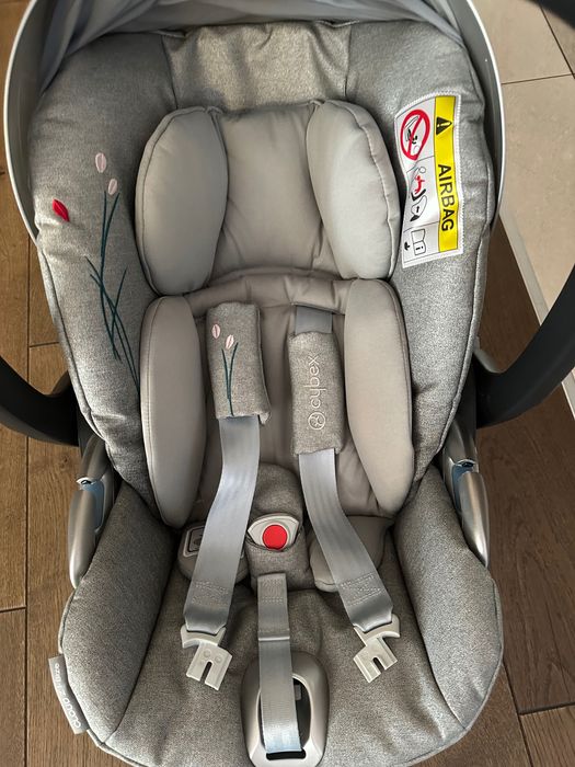 Cybex Priam KOI–пълен комплект 3в1(люлка.седалка.кошница.шаси и др.)