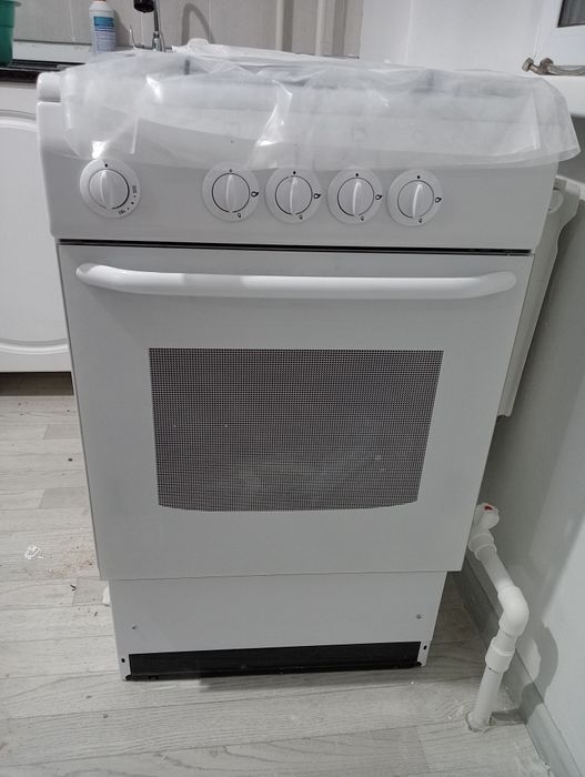 Газова плита новая