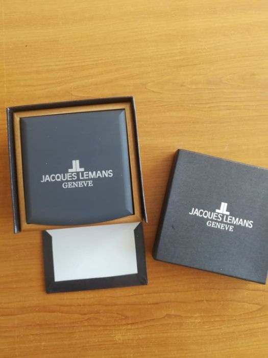 продавам часовник JACQUES LEMANS (GENEVE)