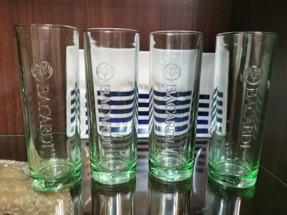 Pahare Bacardi de colectie
