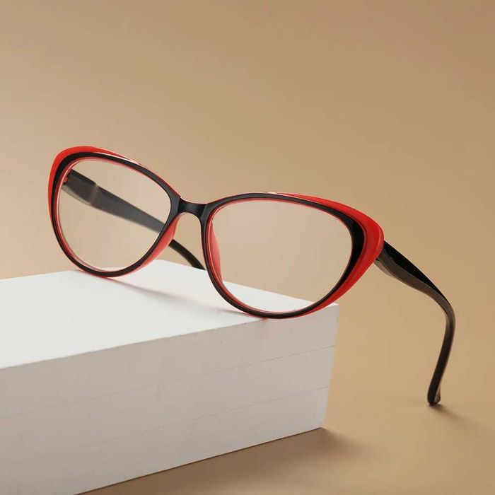 Ochelari de dama cu lentila transparenta, fara dioptrii, rame fete