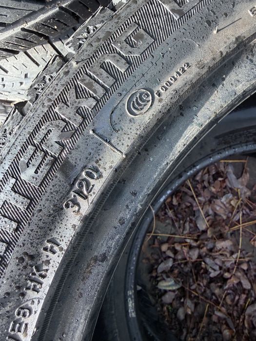 Set 2 cauciucuri doublestar winterking dw09 275/40/20