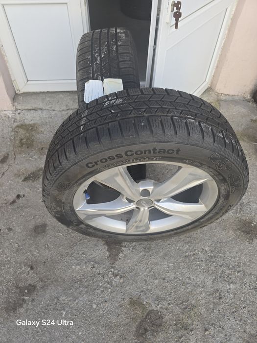 Anvelope iarna continental pe 19