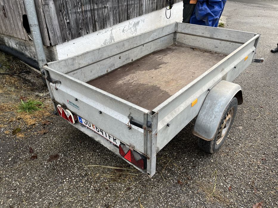 Ремарке за лек автомобил