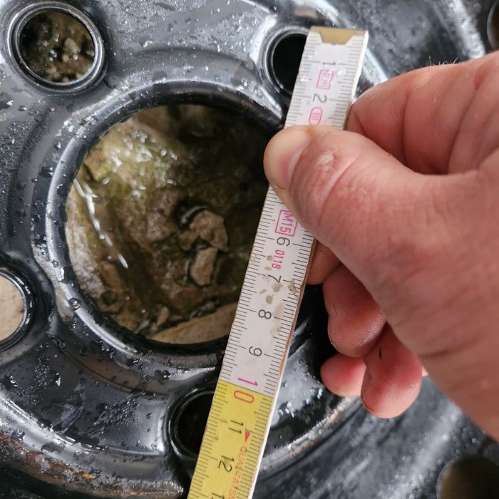 Roată rezervă slim 125/90/R16, 5 prezoane, 105 mm distanța intre axe,