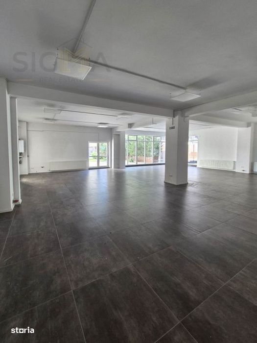 Spatiu comercial de vanzare, 3 parcare, 146 mp, Borhanci!