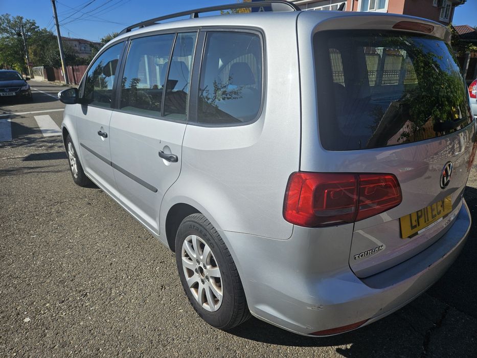 Vw touran 1.6  2011