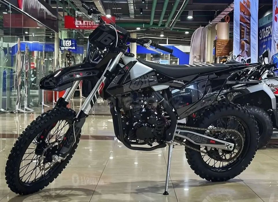 Мотоцикл Kews K16 NB300 21/18