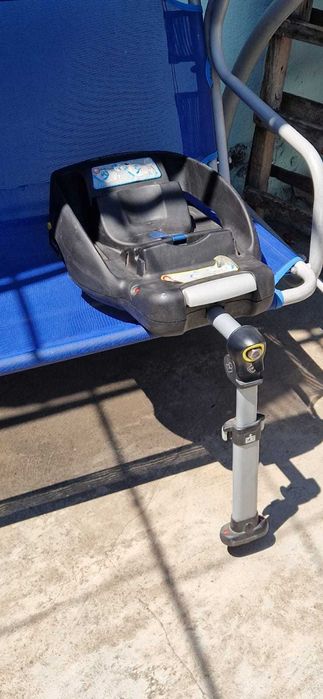 Carucior Maxi Cosi 3 in 1 + Baza Auto Isofix