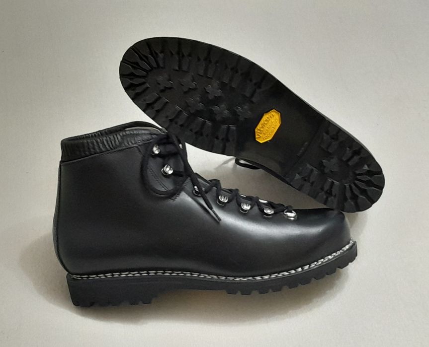 Bocanci tradiționali Noi, colțari din piele naturală all season, Nr 42