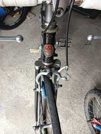 Bicicleta cursiera kalkhoff