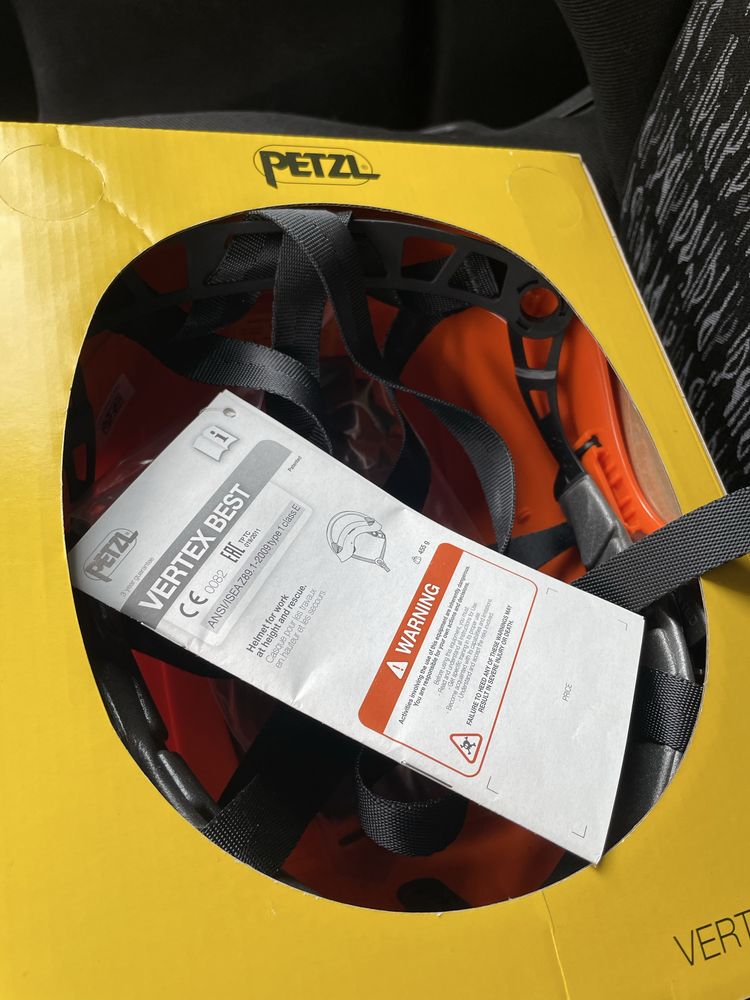 Каска за височинна работа Petzl Vertex