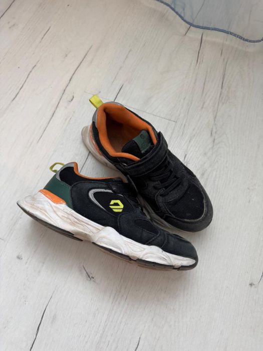 Обувь на мальчика.Легкие.Удобные