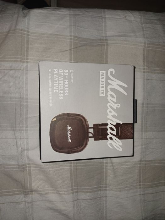 Продам наушники marshall major 4