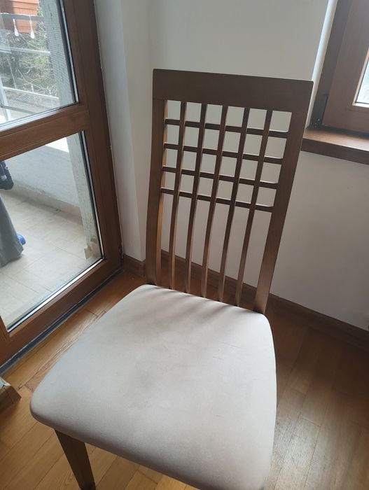 Трапезни столове 5бр.