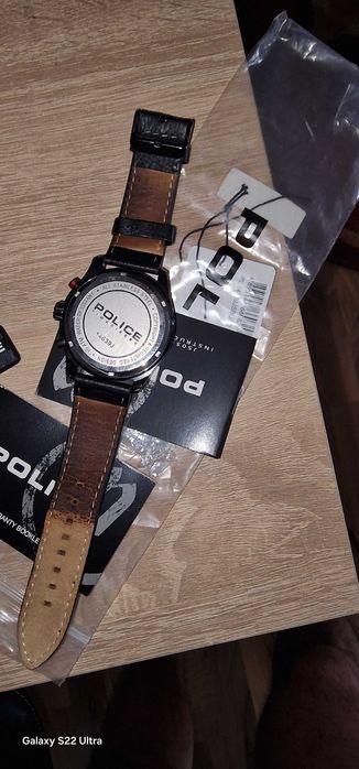 Vanzari ceas police 500ron