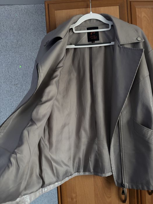 Куртка кожаная. Новая