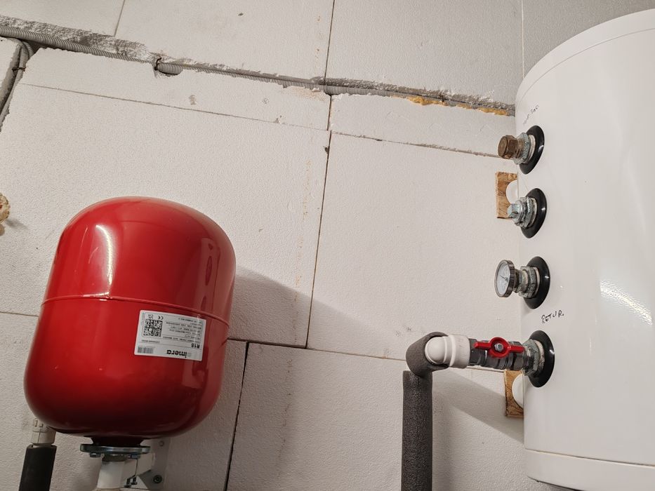 Pompa de căldură aer apa Hitachi 8kw