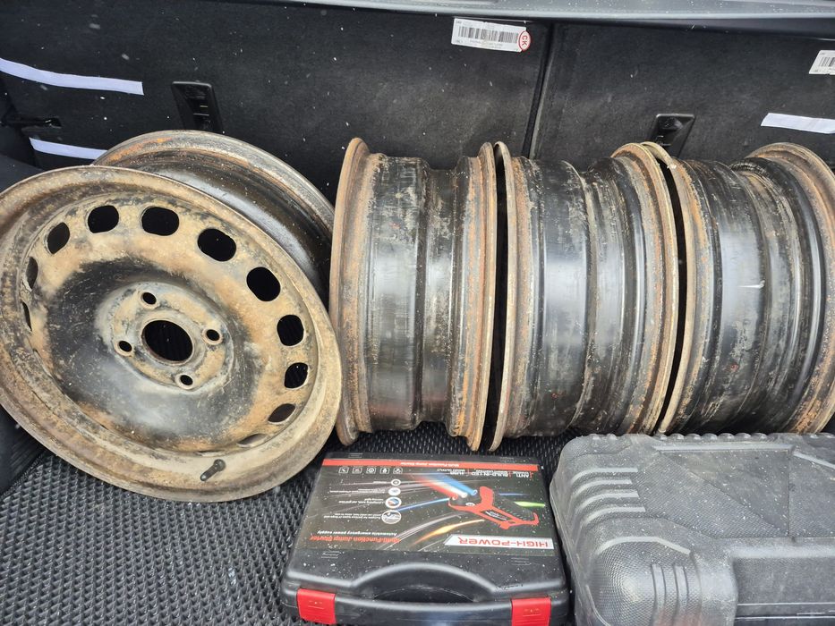 Диски от ауди 80 железные