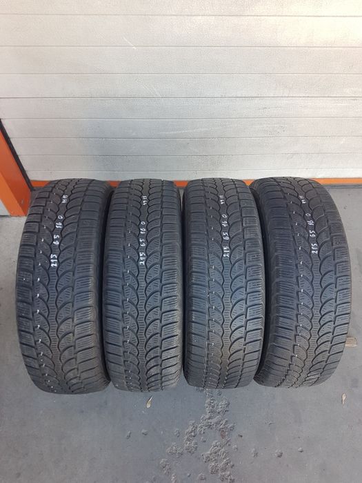 Зимни гуми 4 броя BRIDGESTONE Blizzak LM80 215 65 R16 дот 4915