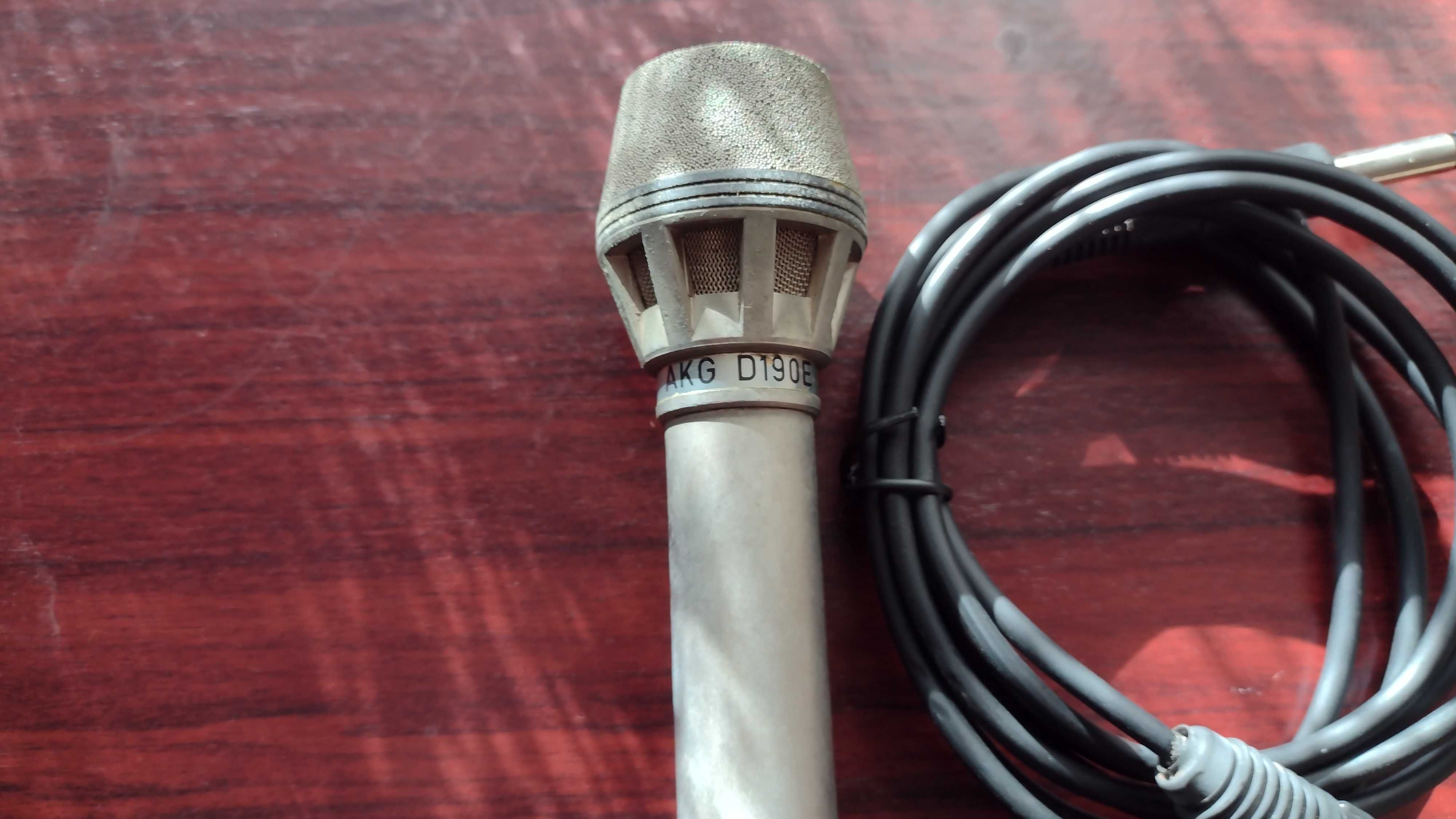 Microfon AKG D190E