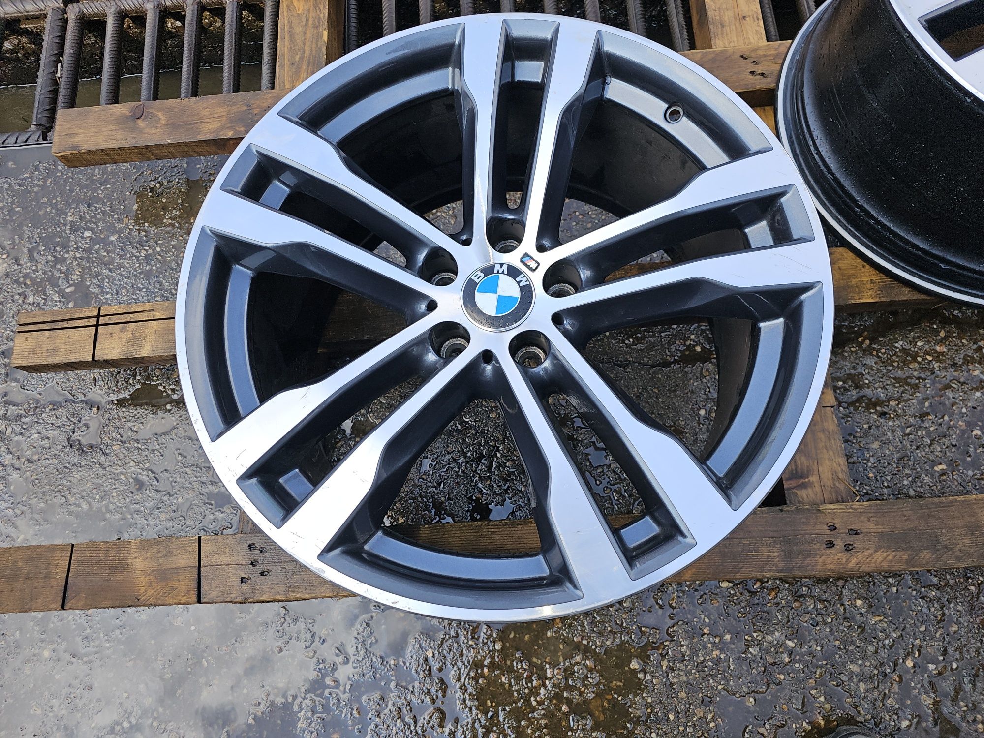 Janta Bmw Fata  20 X5 X6 f15 f16 style 468 m