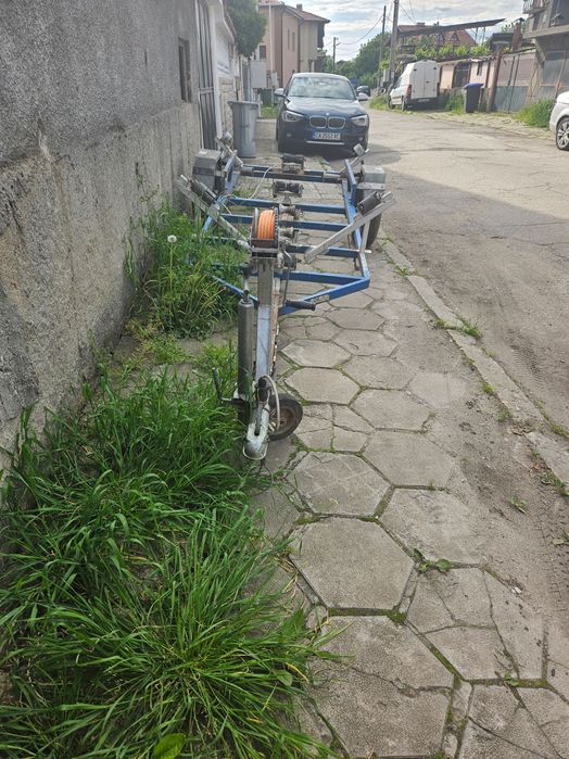 Колесар за лодка 4метра