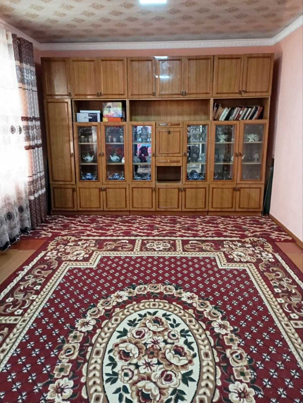 ЗАМОНДОШ кучаси 68 уй сотилади