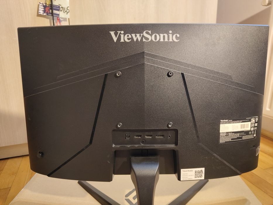 Monitor Gaming curbat