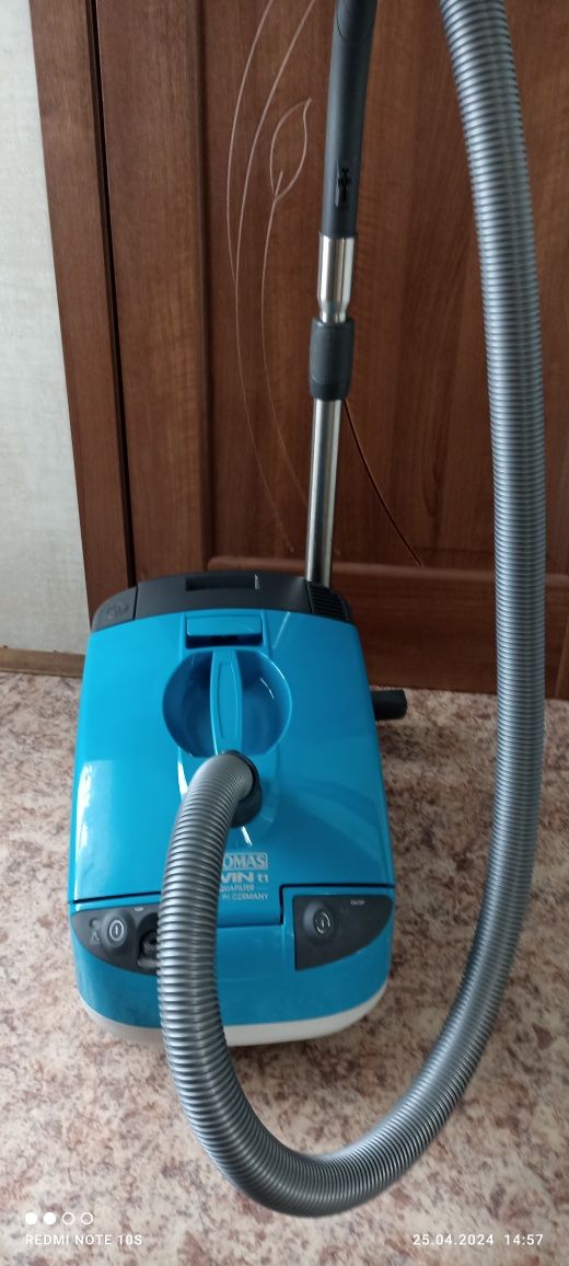 Продам моющий пылесос