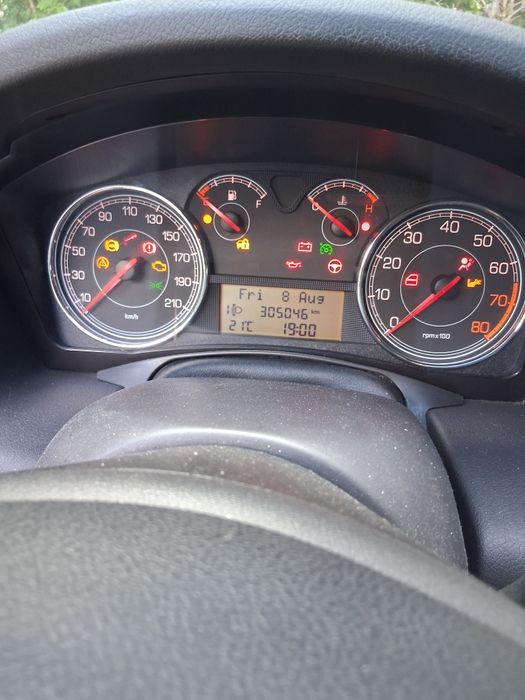 Vand fiat croma 2008