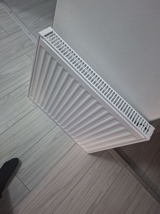 Calorifer nou, nefolosit